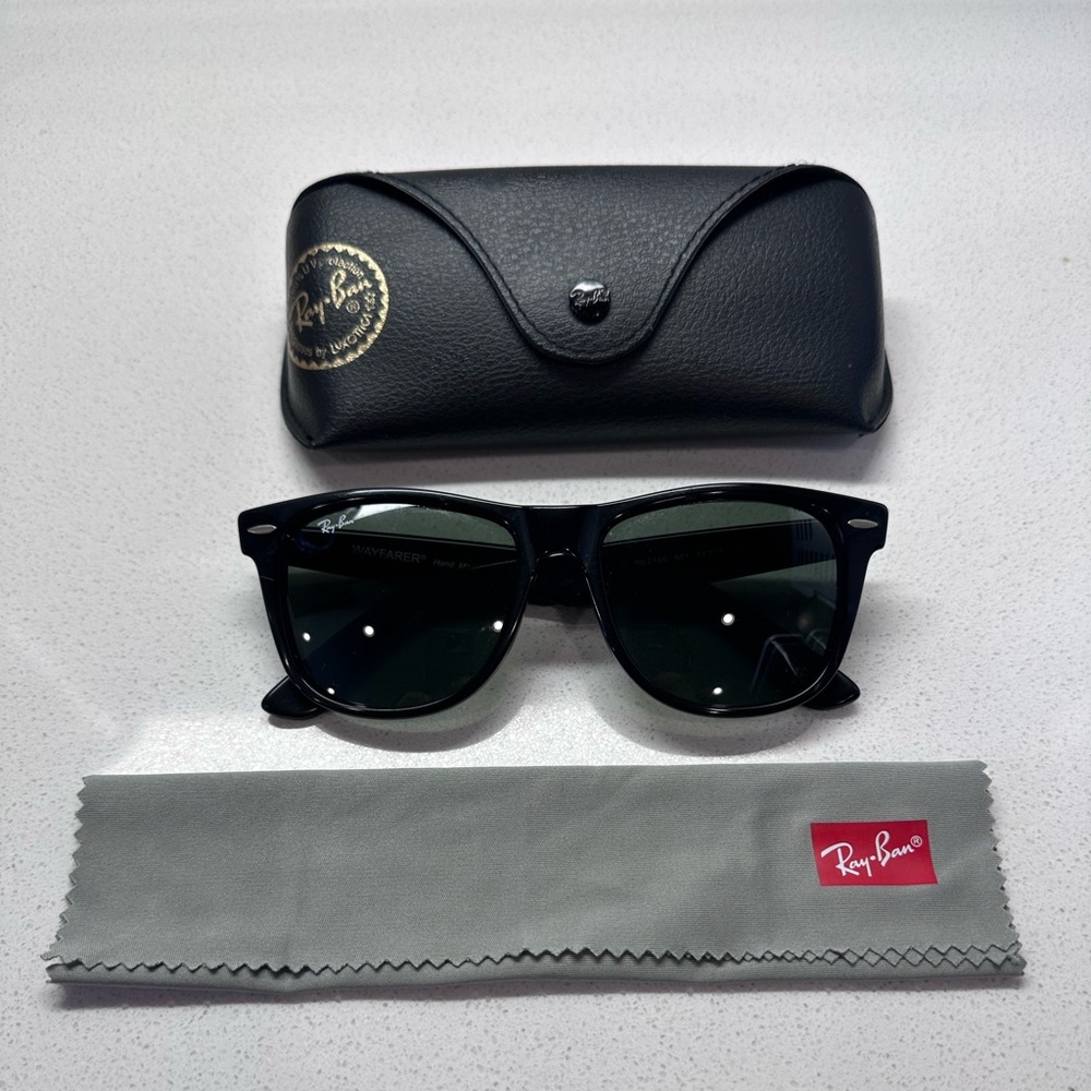 Ray-Ban Original Wayfarer Sunglasses Black